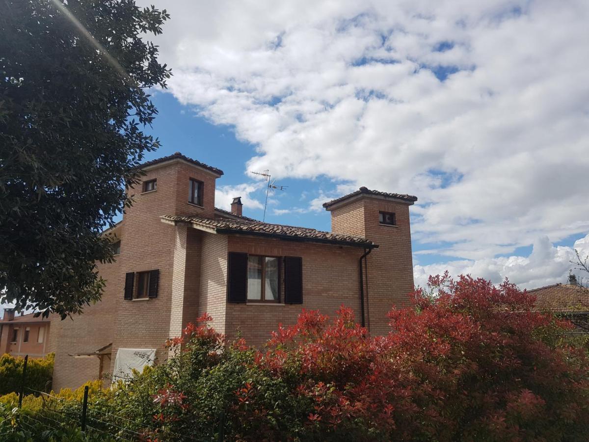 Palazzetto Del Pittore San Quirico dʼOrcia Exterior foto