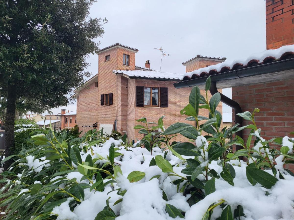 Palazzetto Del Pittore San Quirico dʼOrcia Exterior foto