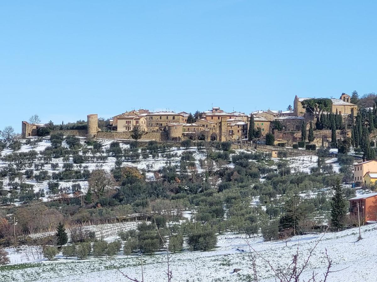 Palazzetto Del Pittore San Quirico dʼOrcia Exterior foto