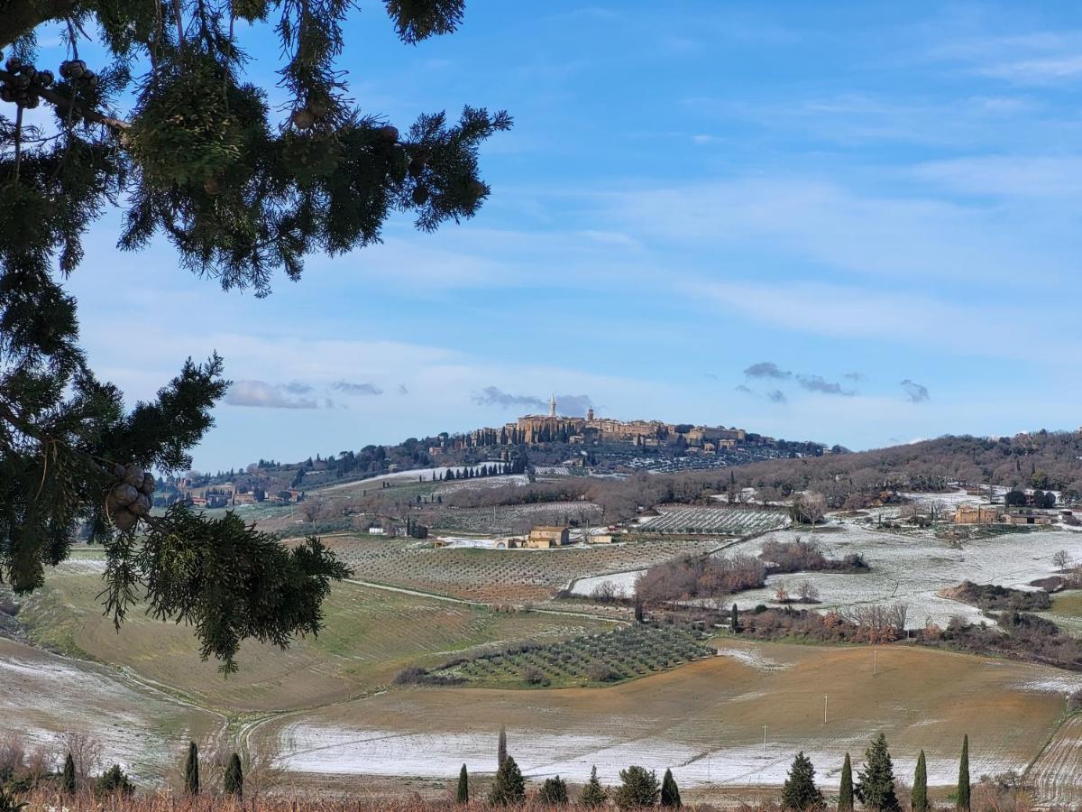 Palazzetto Del Pittore San Quirico dʼOrcia Exterior foto