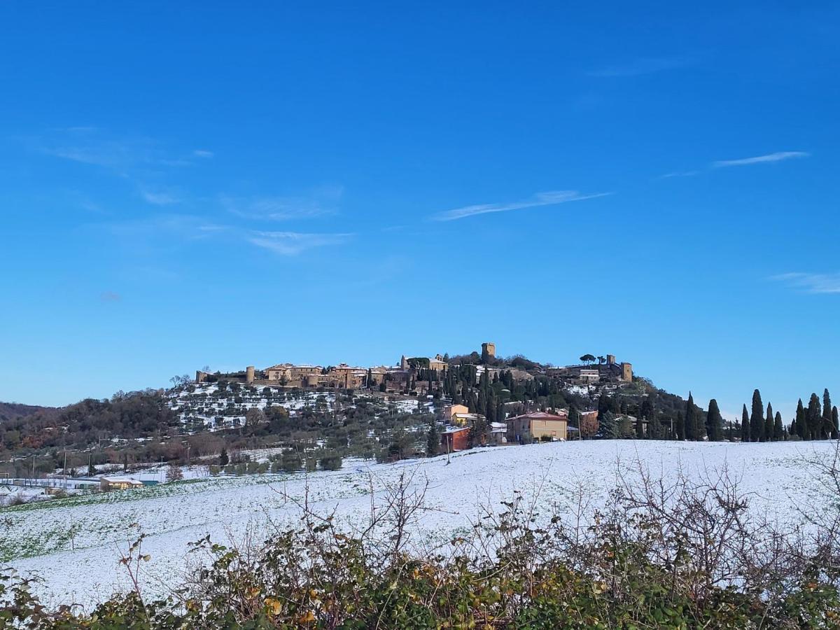 Palazzetto Del Pittore San Quirico dʼOrcia Exterior foto